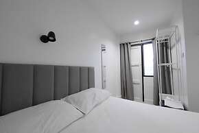 Lee Home Bangkok