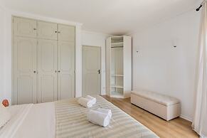 Cascais Ocean View by Homing