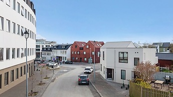 Reykjavik Luxury Hotel Apartment KARTULI