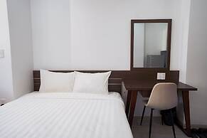 The Eastern Hotel & Apartment
