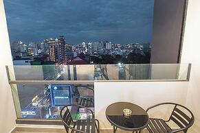 Nalada Hotel