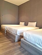AKA Hotel