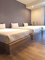AKA Hotel