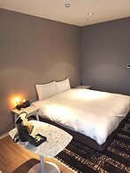 AKA Hotel