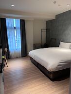 AKA Hotel