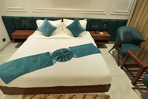 THE KEMBERLY HOTEL