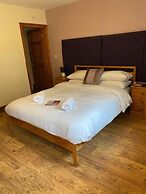 Rooms at the Huntsman Inn