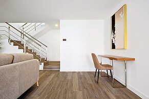 Villa Vellure by Homie