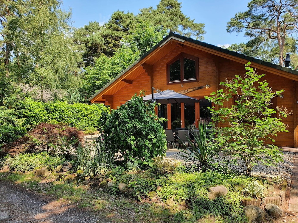 Villa in Forest With Private Sauna