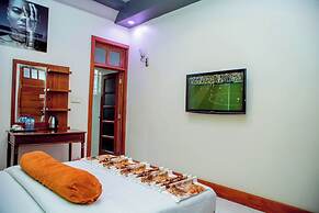 MARONA CITY HOTEL