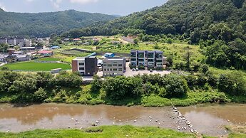 Namyangju Aintio Pension