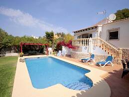 Villa- Amaya in Panorama