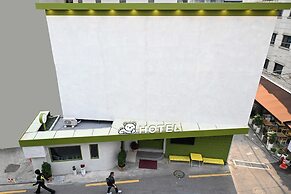 Rio Hotel