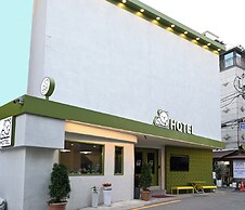 Rio Hotel