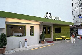 Rio Hotel