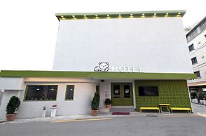 Rio Hotel
