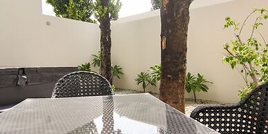 villa LIFE INDAH sumuide