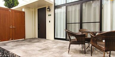 villa LIFE INDAH sumuide