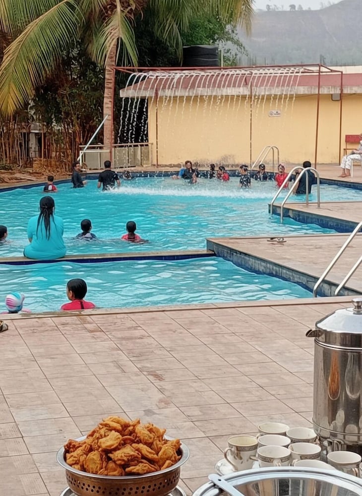 Kamal Bliss Resort