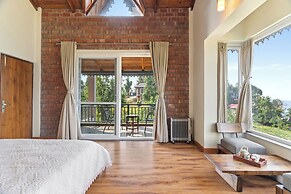 Himvan by Akama Homes