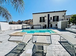 Suite Costa Sicana