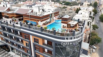 Le Reve Hotel