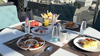 Le Reve Hotel