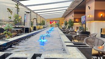 Le Reve Hotel