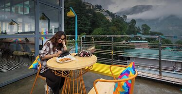 goSTOPS Mcleodganj, Mall Road