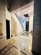 AGRAWAL INN Guest House