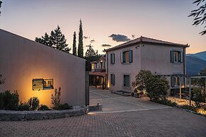 Rosmarino Villa Galaxidi