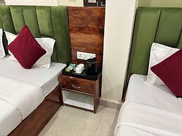 Hotel Shree Radha Rani Palace