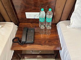 Hotel Shree Radha Rani Palace