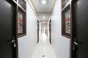 Hotel Shree Radha Rani Palace