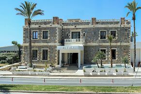 Envy SeaSide Suites