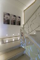 Envy SeaSide Suites
