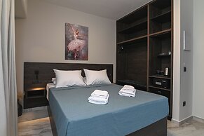 Envy SeaSide Suites