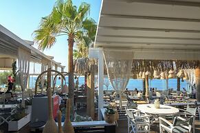 Envy SeaSide Suites