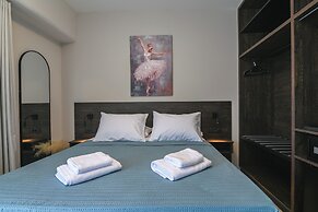 Envy SeaSide Suites