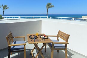 Envy SeaSide Suites