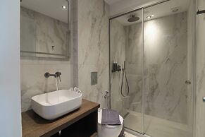 Envy SeaSide Suites