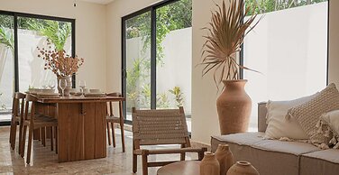 Modern 1BR w Private Pool Surround Speakers