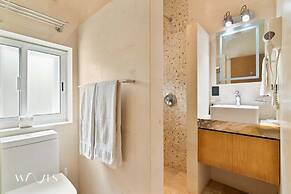Best Spot on 5th Ave - 2BR With King Beds Style