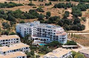Alvor Red Nice Terrace Flat