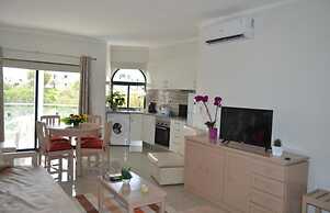 Alvor Red Nice Terrace Flat