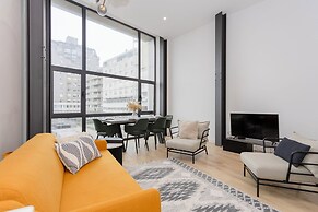 Crystal Luxury Apartment