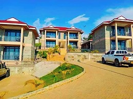 Golden Rays Resort