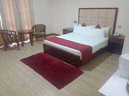 Golden Rays Resort