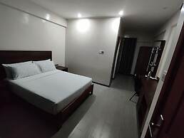 Golden Rays Resort