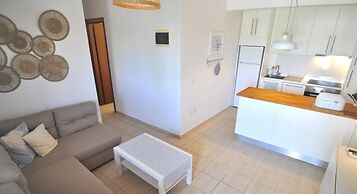 Zennova 63 Nikiti Summer Apt